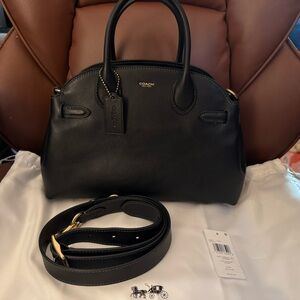Coach Empire 28 Carryall in Black